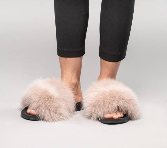 Soft Faux Fur Sliders