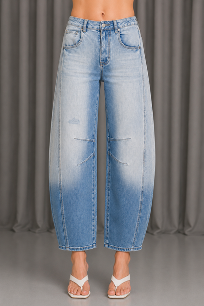 Pantalon de Mezclilla Pierna Barril con Costura Central