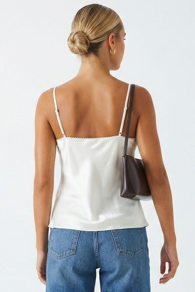 Camisola de Satin con Encaje Festoneado