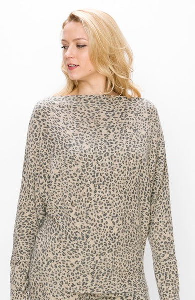 SOFT CHEETAH PRINT BRUSHED TOP