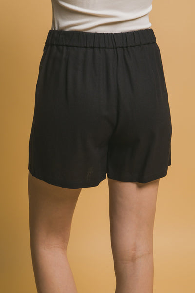 Linen Blend Pleated Shorts