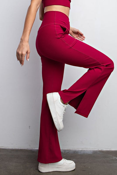 Soft Nylon Rib V-Waist Flared Leggings