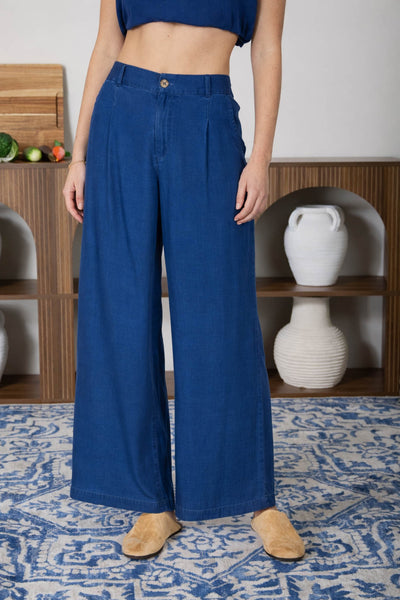Chambray Pintuck Detail Wide Leg Pants