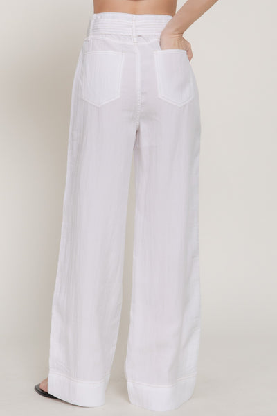 Pantalón de Pierna Ancha con Cinturón