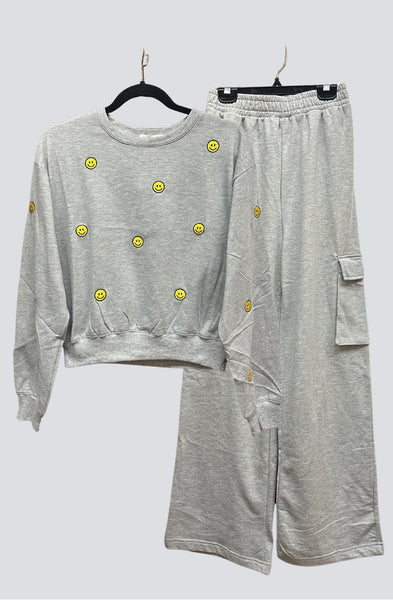 Embroidered Smiley Fleeced Sweatshirt