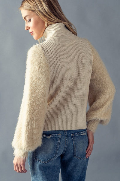 Turtleneck sweater - Contrast fur puff sleeves